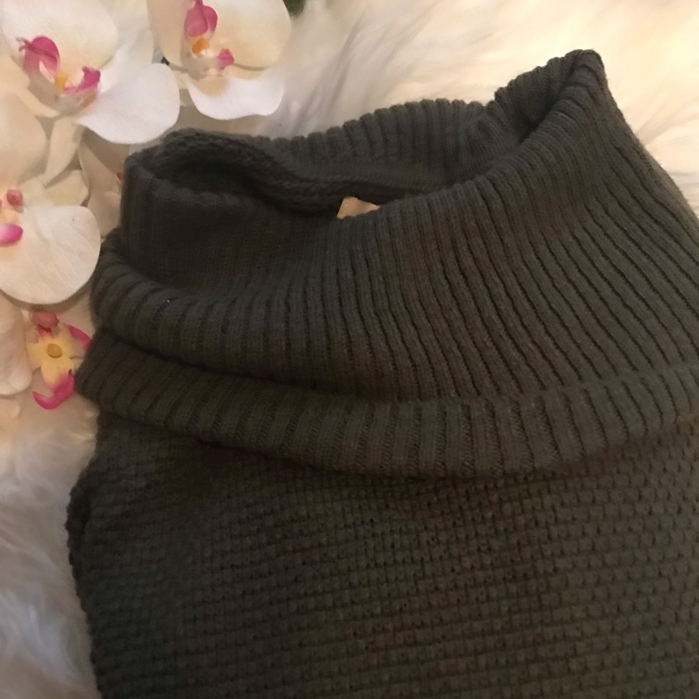 Knitted sweater